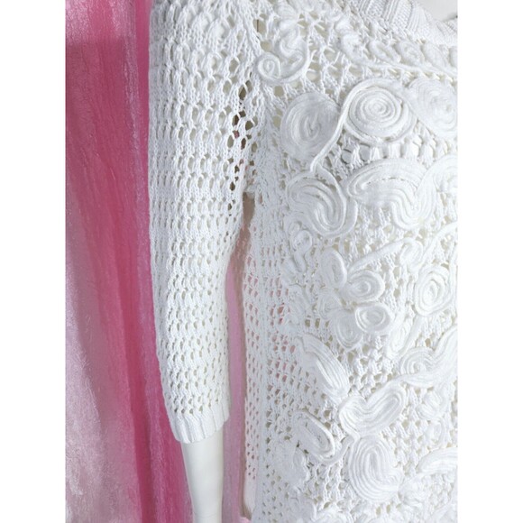 Christopher & Banks White Crochet Cotton Knit Flower Sweater Size Medium - Picture 4 of 15